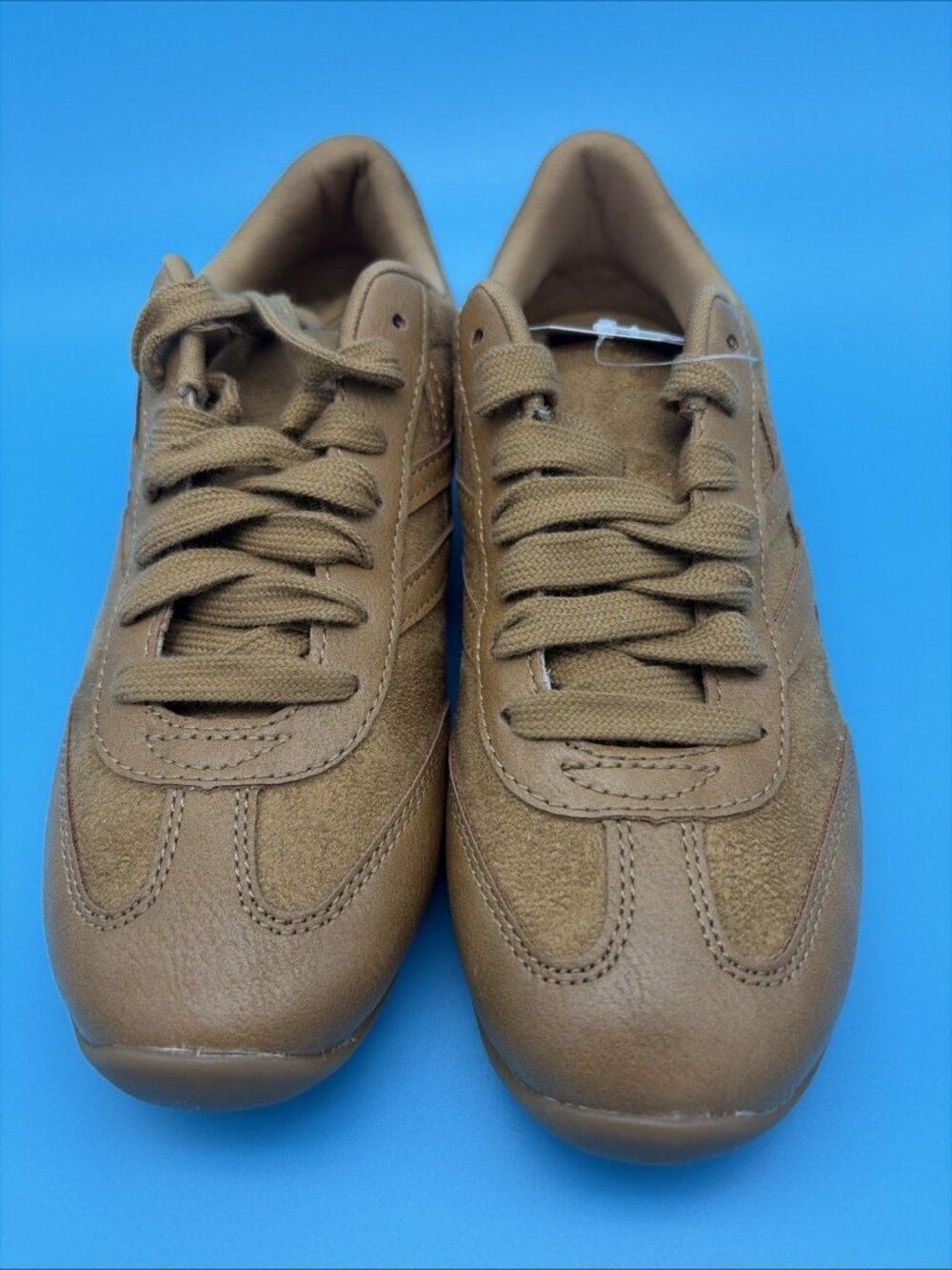 Time and Tru Women Tan Lace-Up Low Top Sneaker Solid Casual Activewear
